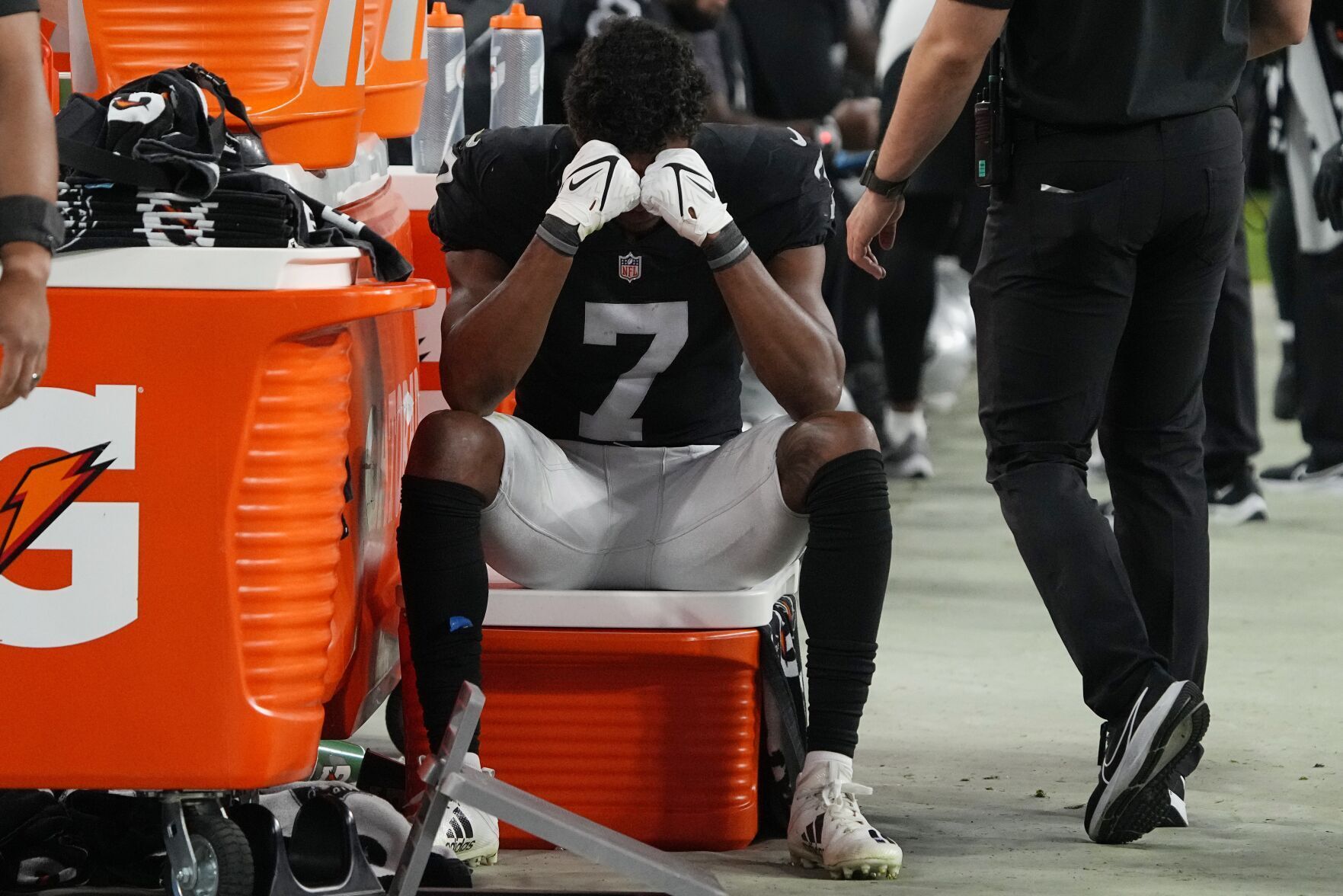 APTOPIX Chiefs Raiders Football
